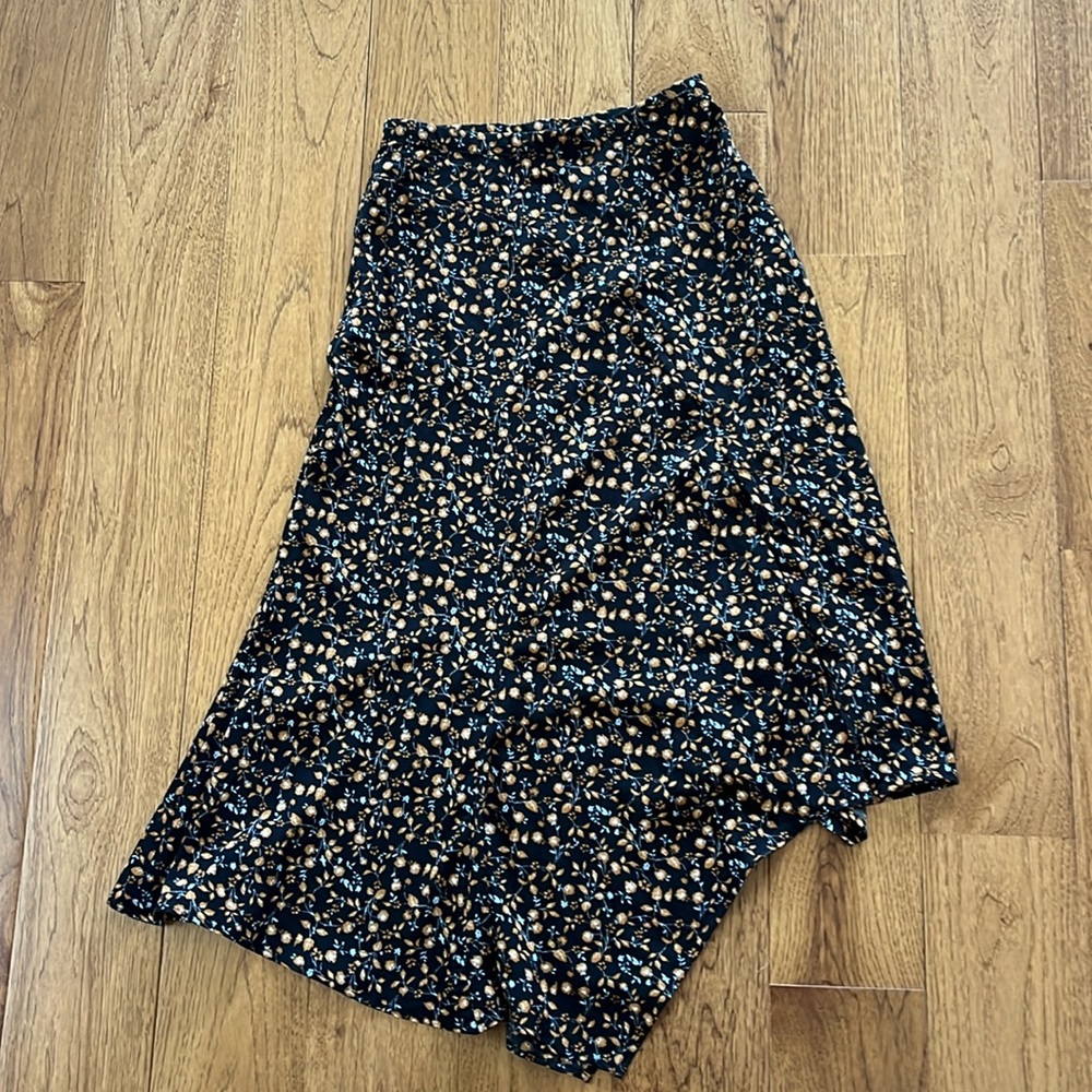 Lush xs navy and brown asymmetrical slit midi skirt